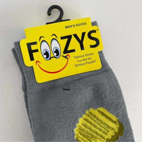 NWT Foozys Socks Grey With Green Pickles Print Mens - Picture 3 of 4